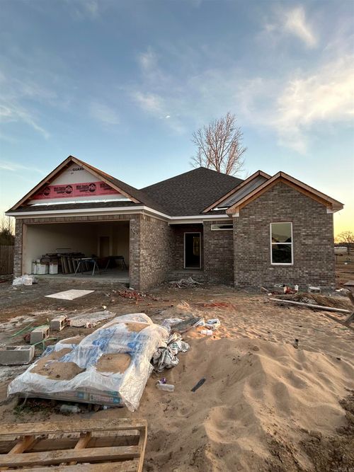 32 Dandelion Dr, Greenbrier, AR, 72058-8067 | Card Image