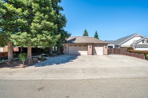 2091 Oshea Way, Redding, CA, 96003-9602 | Card Image