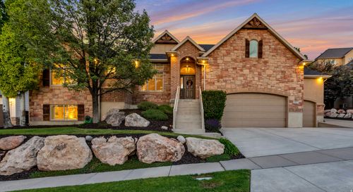 577 Ridge Top Ln, North Salt Lake, UT, 84054-2650 | Card Image