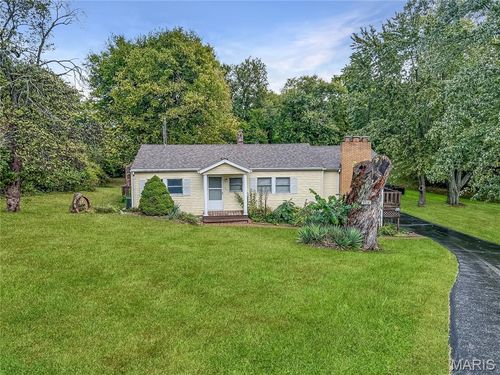 2710 Keebler Rd, Maryville, IL, 62062-6840 | Card Image
