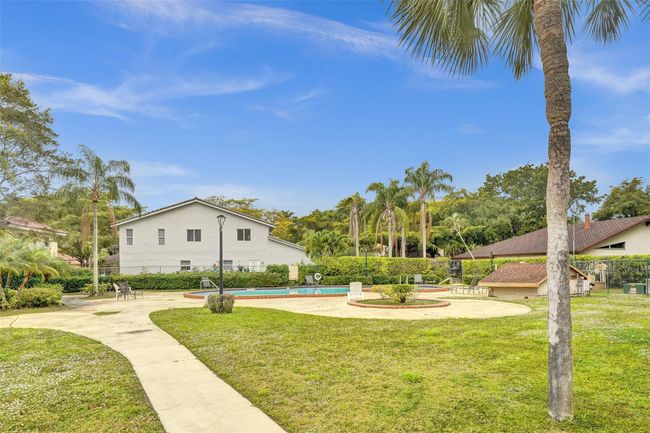 248 - 26 Wimbledon Lake Dr, Condo with 3 bedrooms, 2 bathrooms and null parking in Plantation FL | Image 21