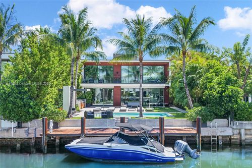 4510 Prairie Ave, Miami Beach, FL, 33140-3000 | Card Image