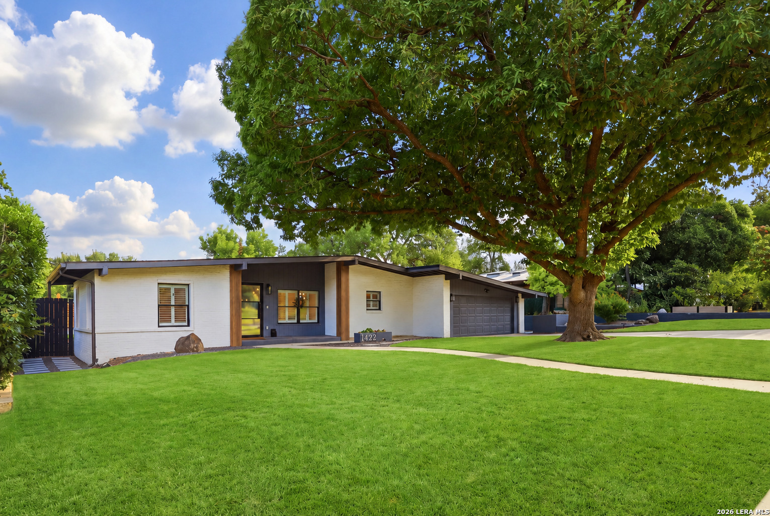 Residential in Terrell Hills 2