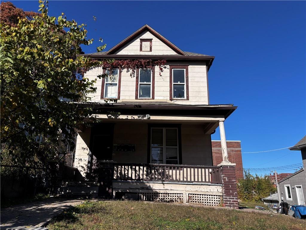 820 Tauromee Ave, Kansas City, KS 66101