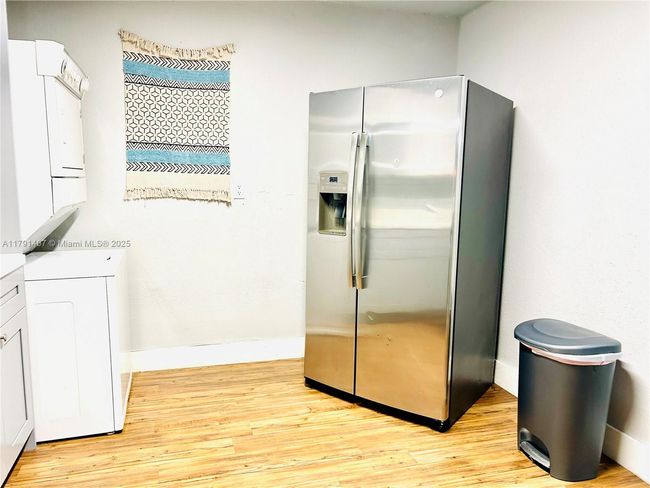 1011 - 1011 Nw 7 Th Ave, Townhouse with 2 bedrooms, 2 bathrooms and null parking in Miami FL | Image 10