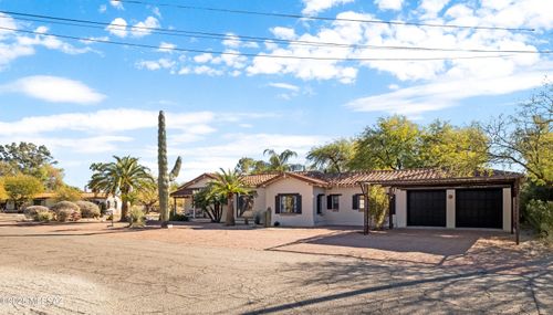 4220 E Cooper St, Tucson, AZ, 85711-3430 | Card Image