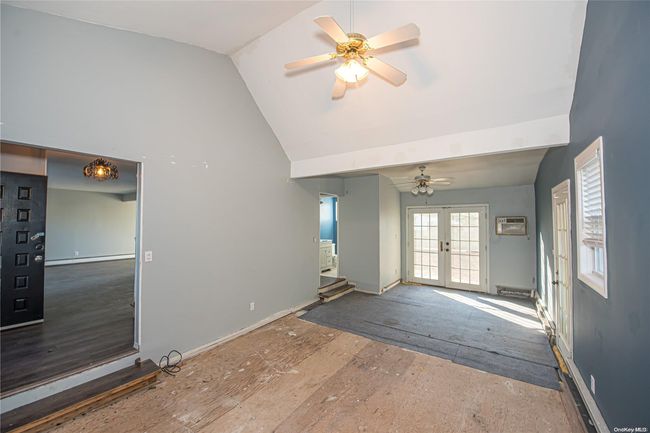 2 Clyde Pl, House other with 3 bedrooms, 2 bathrooms and null parking in Kings Park NY | Image 6
