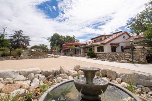 3643 N Mills Ave, Claremont, CA, 91711-2024 | Card Image