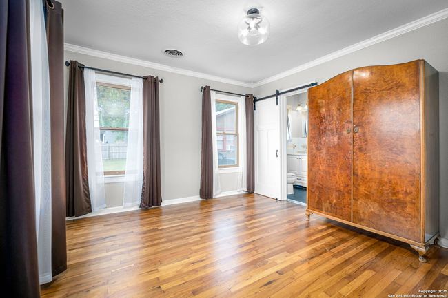 150 W Faust St, House other with 2 bedrooms, 3 bathrooms and null parking in New Braunfels TX | Image 20