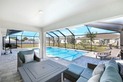 327 Nw 23rd St, Cape Coral, FL, 33993-4078 | Card Image