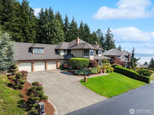 21 33rd Avenue Ct Nw, Gig Harbor, WA, 98335-7849 | Card Image