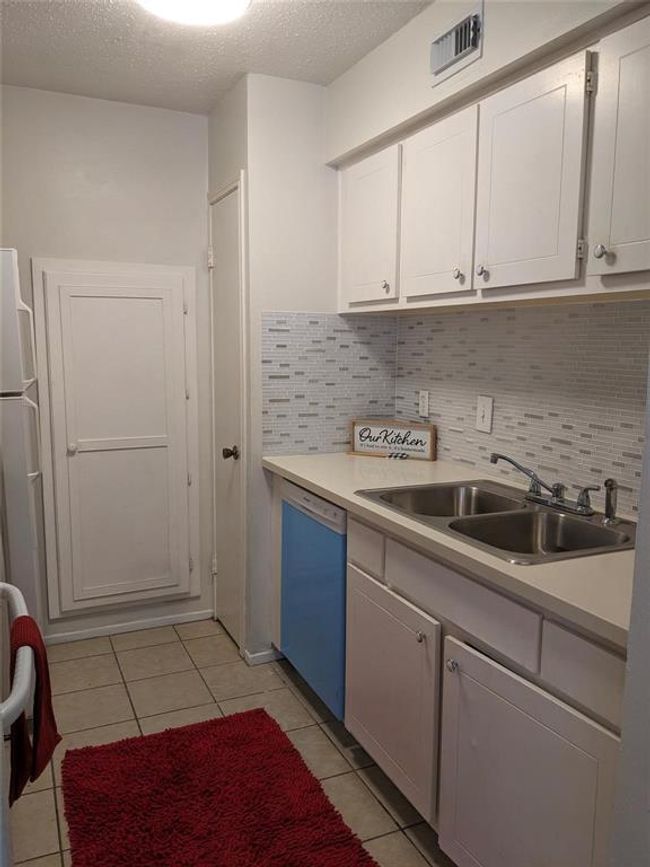 APT-22 - 3535 Nasa Pkwy, Townhouse with 1 bedrooms, 1 bathrooms and null parking in Seabrook TX | Image 11