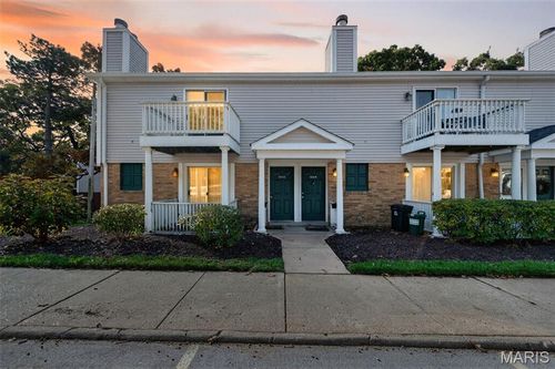 9004 Cardinal Ter, Saint Louis, MO, 63144-1103 | Card Image