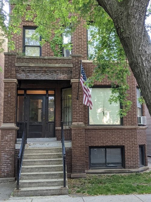 2f-3327 N Hamilton Ave, Chicago, IL, 60618-6778 | Card Image