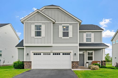 8887 152nd Ln Nw, Ramsey, MN, 55303-5546 | Card Image
