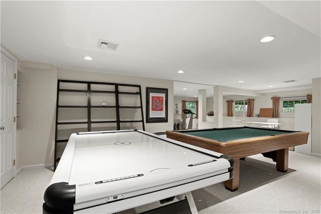 9 Frontier Rd, House other with 5 bedrooms, 4 bathrooms and null parking in Cos Cob CT | Image 24