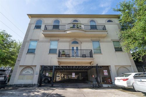 unit-303-5801 Winsome Ln, Houston, TX, 77057-5673 | Card Image