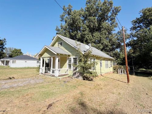 109 S Catalpa St, Dexter, MO, 63841-2007 | Card Image