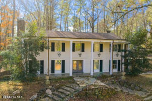 52 Dogwood Acres Dr, Chapel Hill, NC, 27516-3139 | Card Image