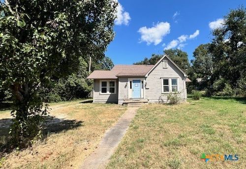818 Rock Dam Rd, Marlin, TX, 76661-2142 | Card Image