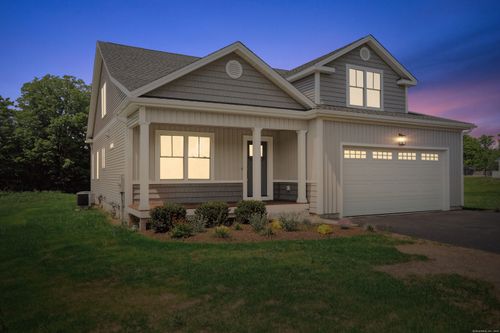 6 Strong Field Road, Woodbury, CT, 06798 | Card Image