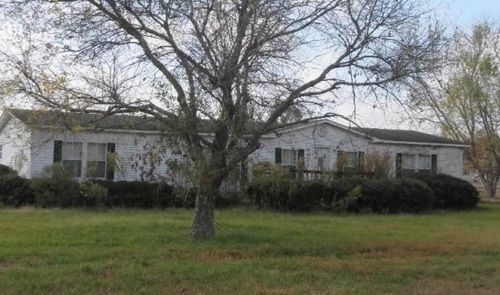 9916 Larry Dr, Greenwood, LA, 71033-2339 | Card Image