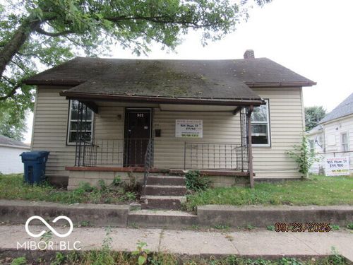 905 Plum St, Logansport, IN, 46947-2506 | Card Image