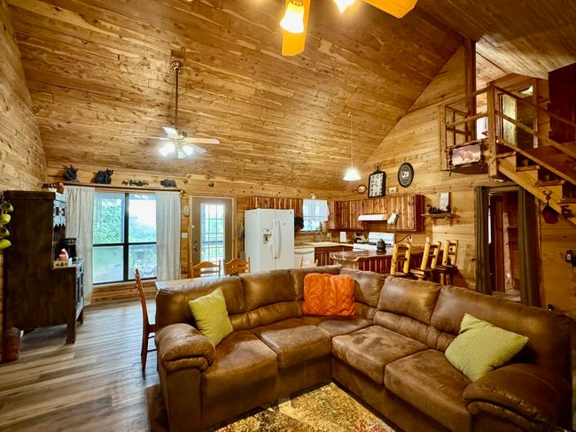 434 R S Bluff Rd, House other with 2 bedrooms, 2 bathrooms and null parking in Melbourne AR | Image 4