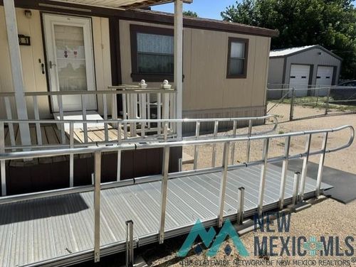 701 Caballo Rd, Carlsbad, NM, 88220-9151 | Card Image