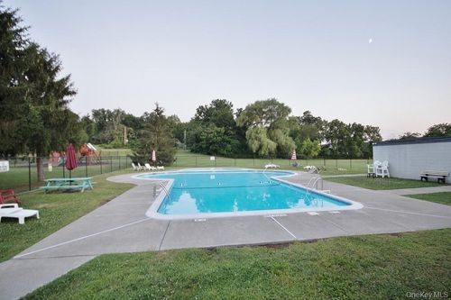 apt-k-8 White Gate Dr, Wappingers Falls, NY, 12590-5062 | Card Image