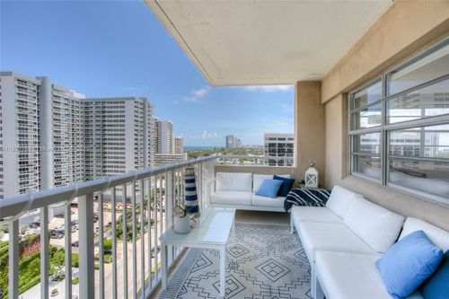 apt-12q-1985 S Ocean Dr, Hallandale Beach, FL, 33009-5930 | Card Image