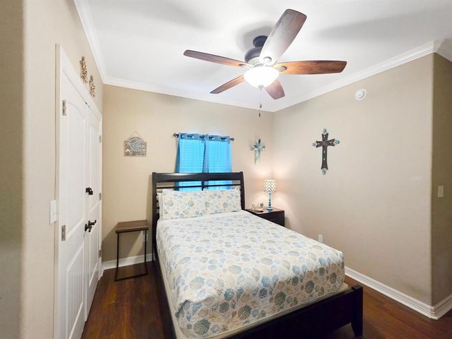 933 Westview, House other with 2 bedrooms, 2 bathrooms and 1 parking in Crystal Beach TX | Image 31