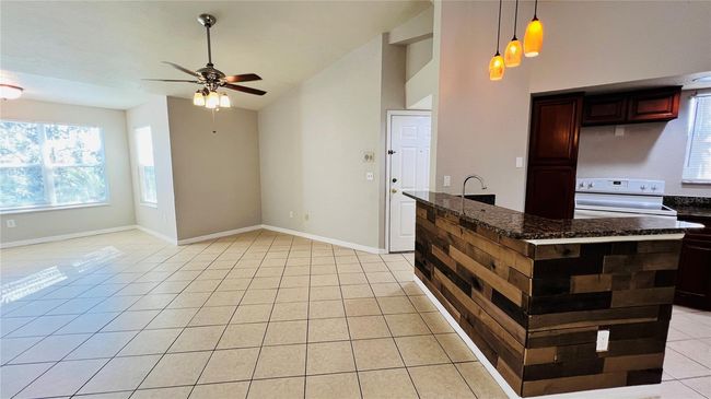 APT-627 - 5773 Gatlin Ave, Condo with 2 bedrooms, 1 bathrooms and null parking in ORLANDO FL | Image 37