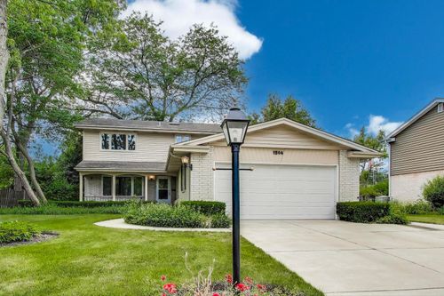 1904 Birch Rd, Northbrook, IL, 60062-5912 | Card Image