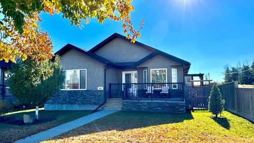 1957 High Country Dr Nw, High River, AB, T1V0A5 | Card Image