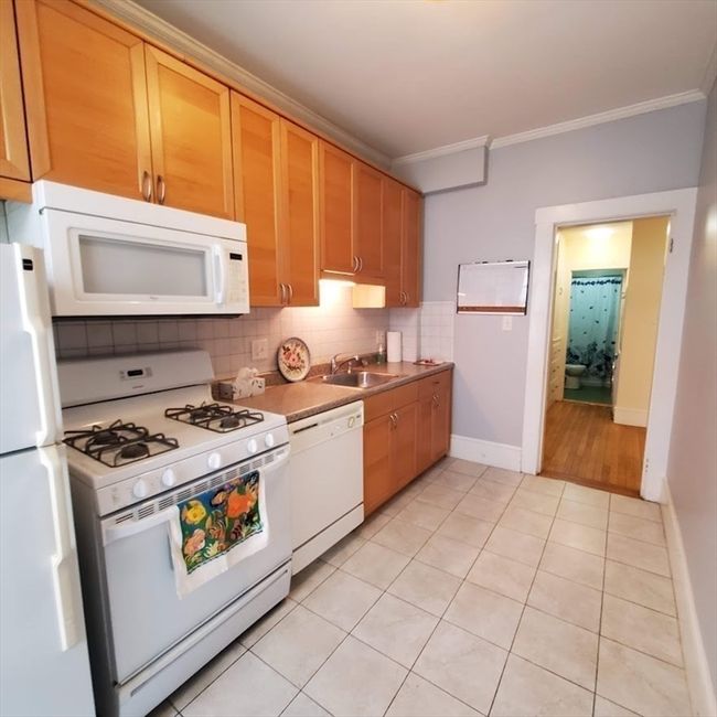 APT-1 - 12 Royce Rd, Condo with 1 bedrooms, 1 bathrooms and null parking in Boston MA | Image 5