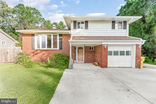 592 Nolberry Dr, GLEN BURNIE, MD, 21061-5305 | Card Image