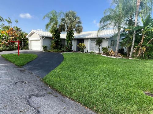 4804 Mango Dr, Tamarac, FL, 33319-3147 | Card Image