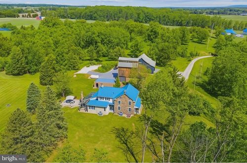 464 Locust Ln, LITTLESTOWN, PA, 17340-9049 | Card Image