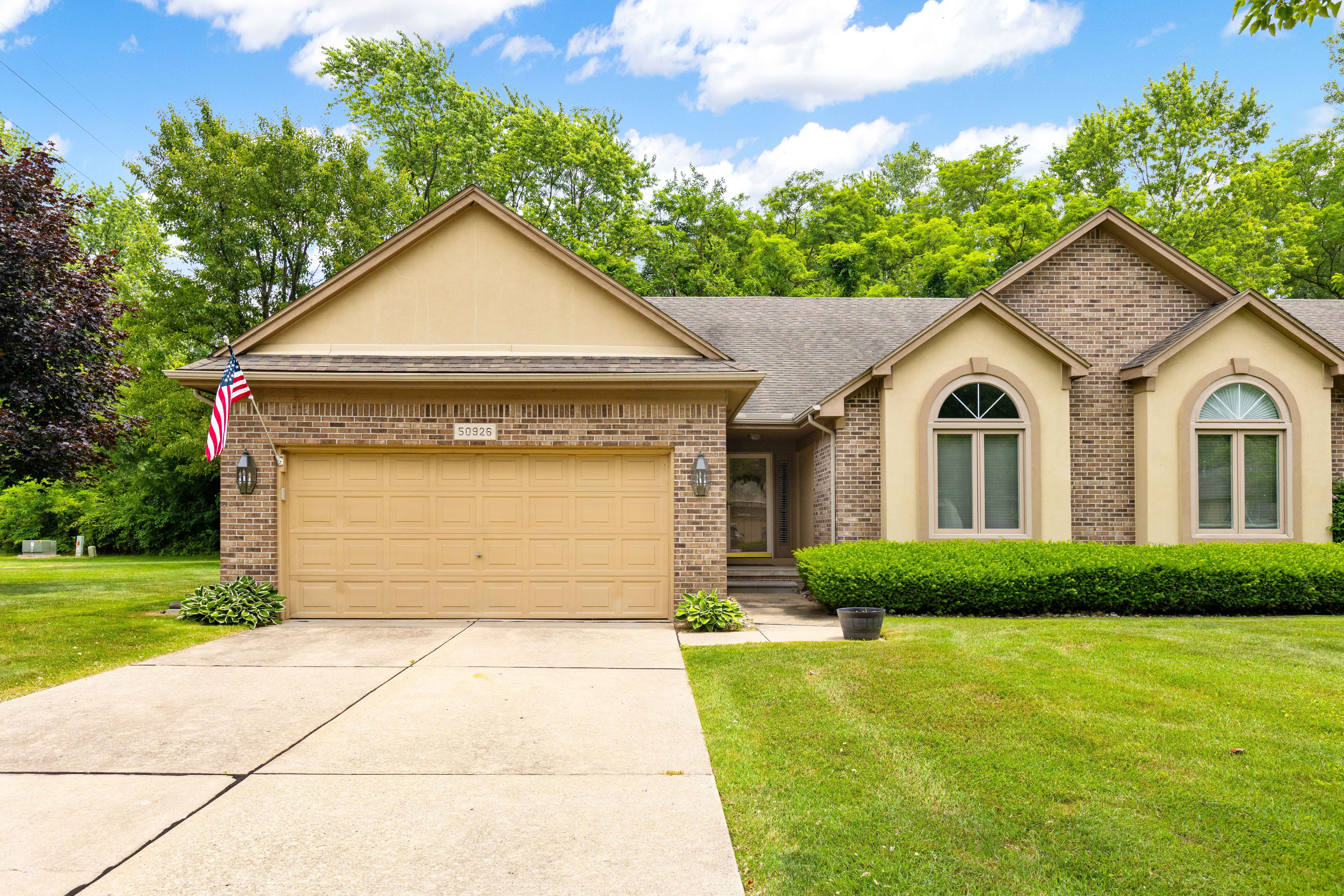 Nature Dr, Chesterfield, MI 48047