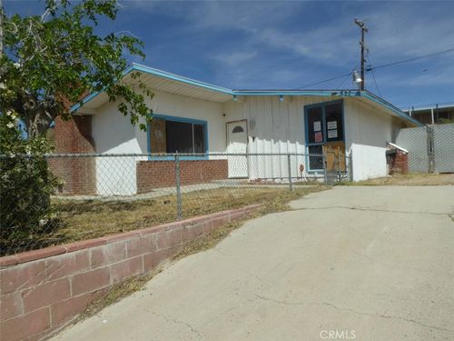 521 S Muriel, Barstow, CA, 92311 | Card Image