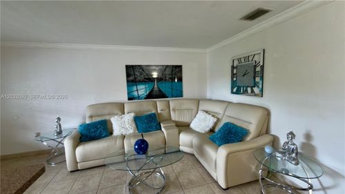 15-11-4050 Nw 135th St, Opa-Locka, FL, 33054-4630 | Card Image