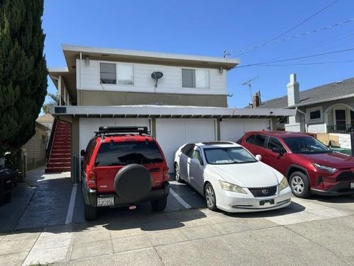 1669 85th Ave, Oakland, CA, 94621-1327 | Card Image