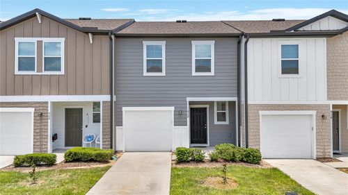 912 Grandin St, DAVENPORT, FL, 33837-8764 | Card Image