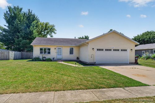 519 6th Ave, Marengo, IL, 60152-2389 | Card Image