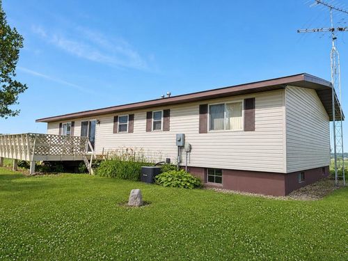 E18861 County Road V, Hillsboro, WI, 54634 | Card Image