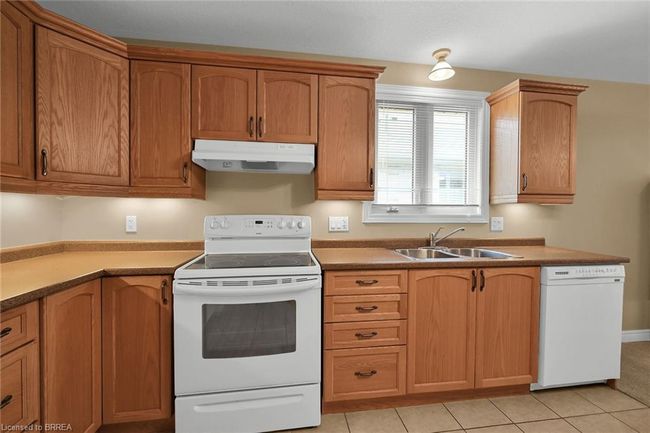 15 - 385 Park Rd N, Townhouse with 2 bedrooms, 2 bathrooms and 2 parking in Brantford ON | Image 5