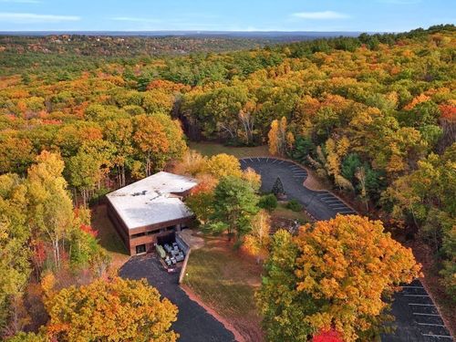 326 Chestnut Hill Rd, New Boston, NH, 03070-5124 | Card Image