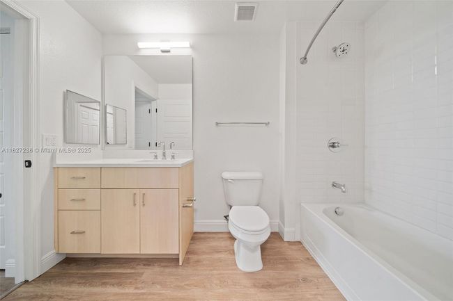 405 - 10170 Sw 7 Th St, Condo with 1 bedrooms, 1 bathrooms and null parking in Pembroke Pines FL | Image 12