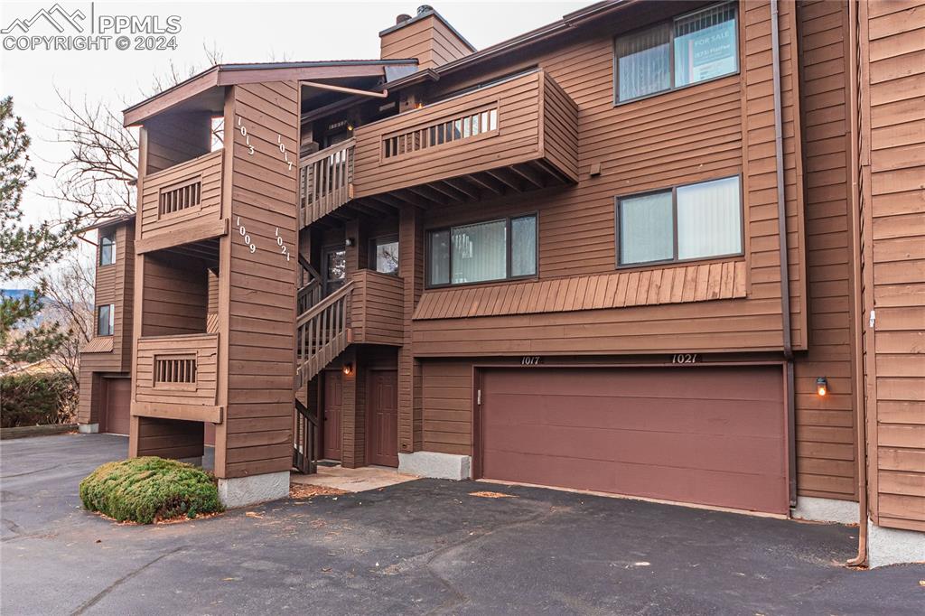 Moorings Dr, Colorado Springs, CO 80906